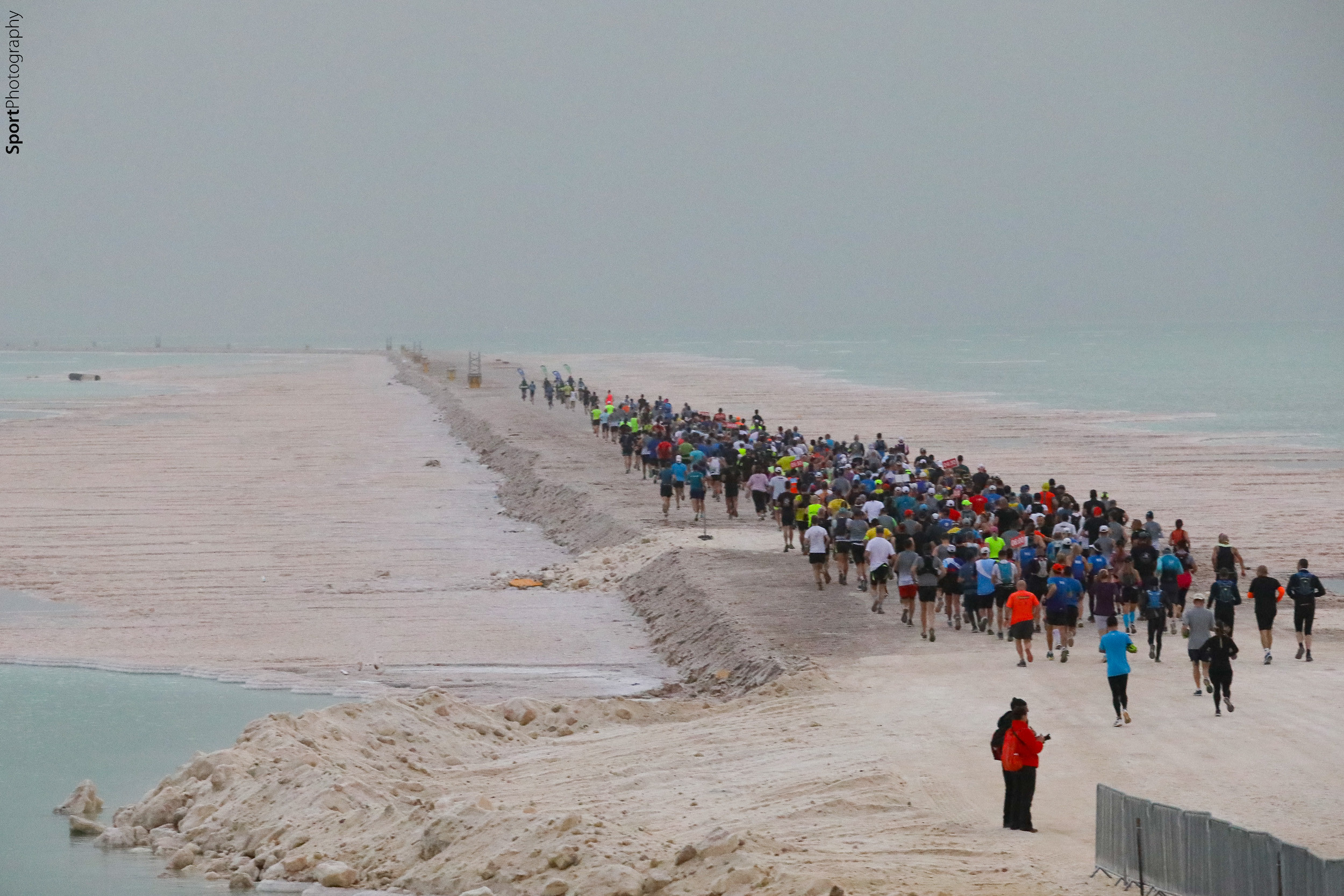मृत सागर दौडमा सात हजार धावक